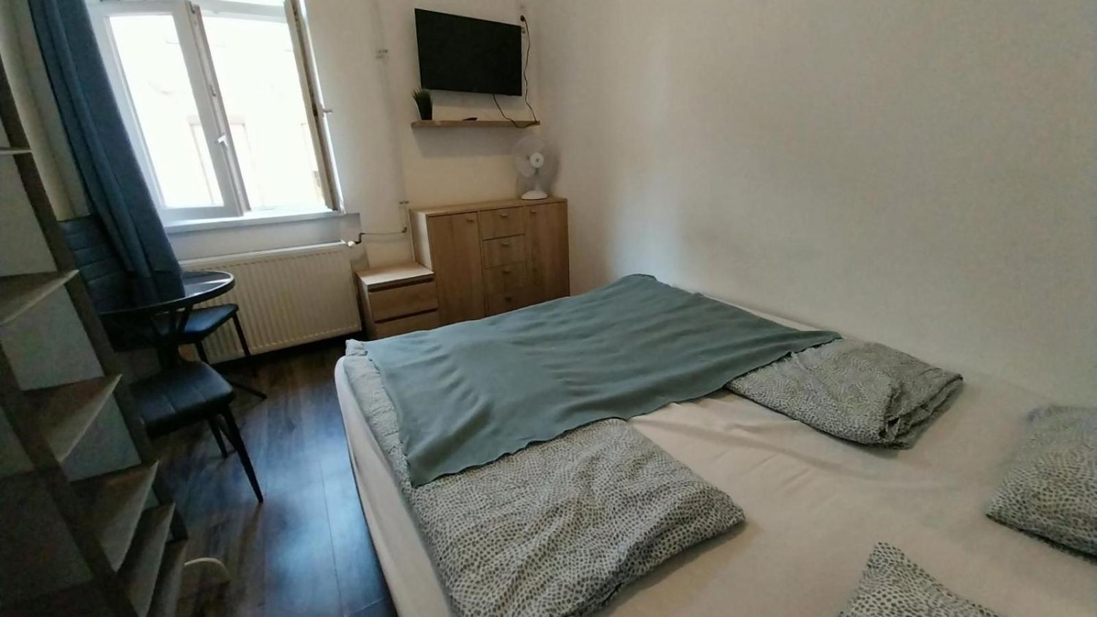 Homestay szállás Aradi With Private Bathroom In The Centre Budapest